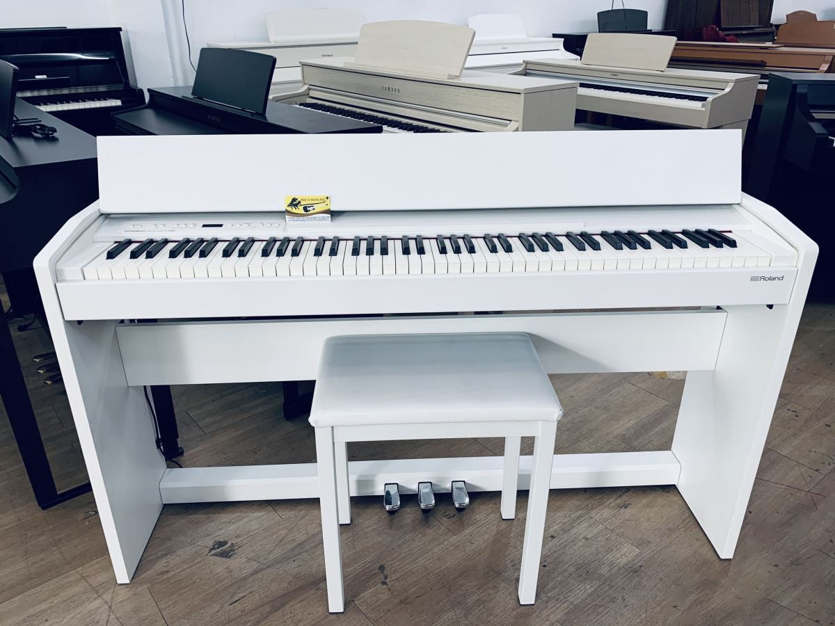 Đàn Piano Điện Roland F110 giá rẻ